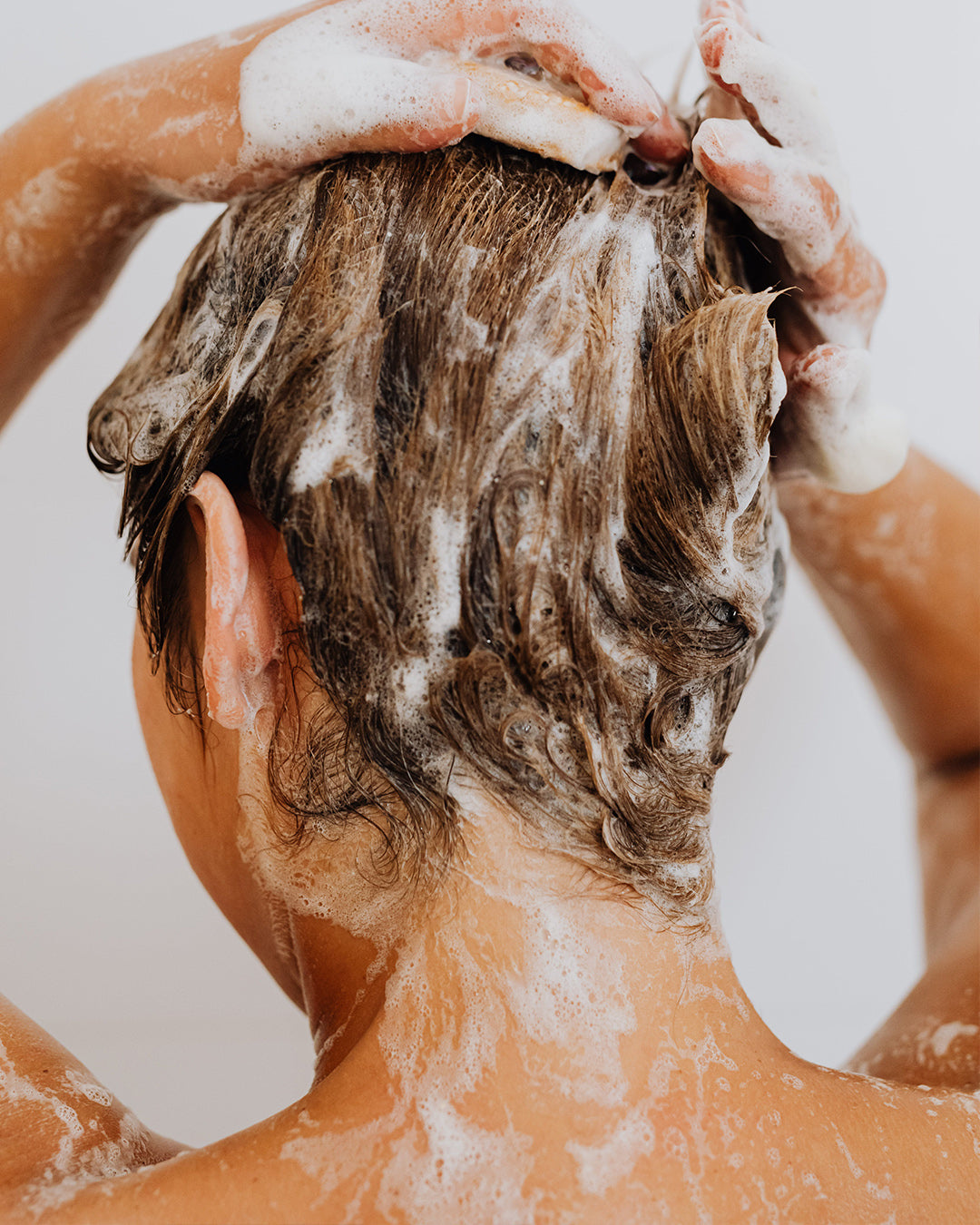 How to wash your hair properly, like a hairdresser would – Hairy Jayne