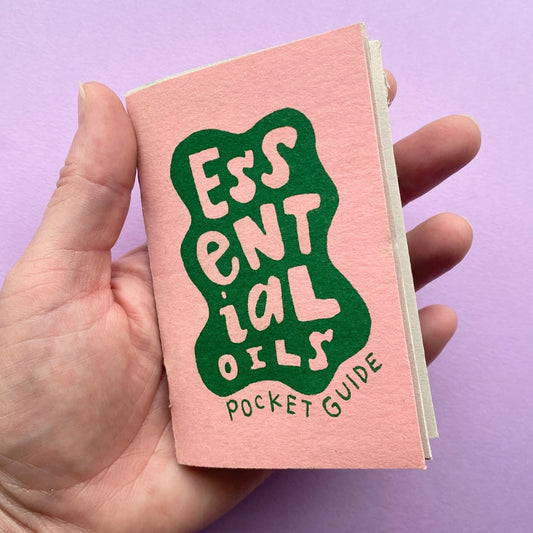 Essential Oils Pocket Guide | handmade booklet | 32 pages