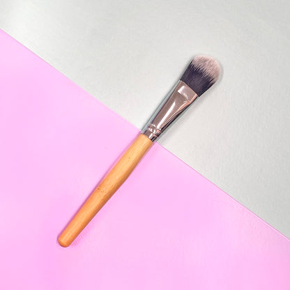 Bamboo Applicator Brush | for dry shampoo, masks + make up